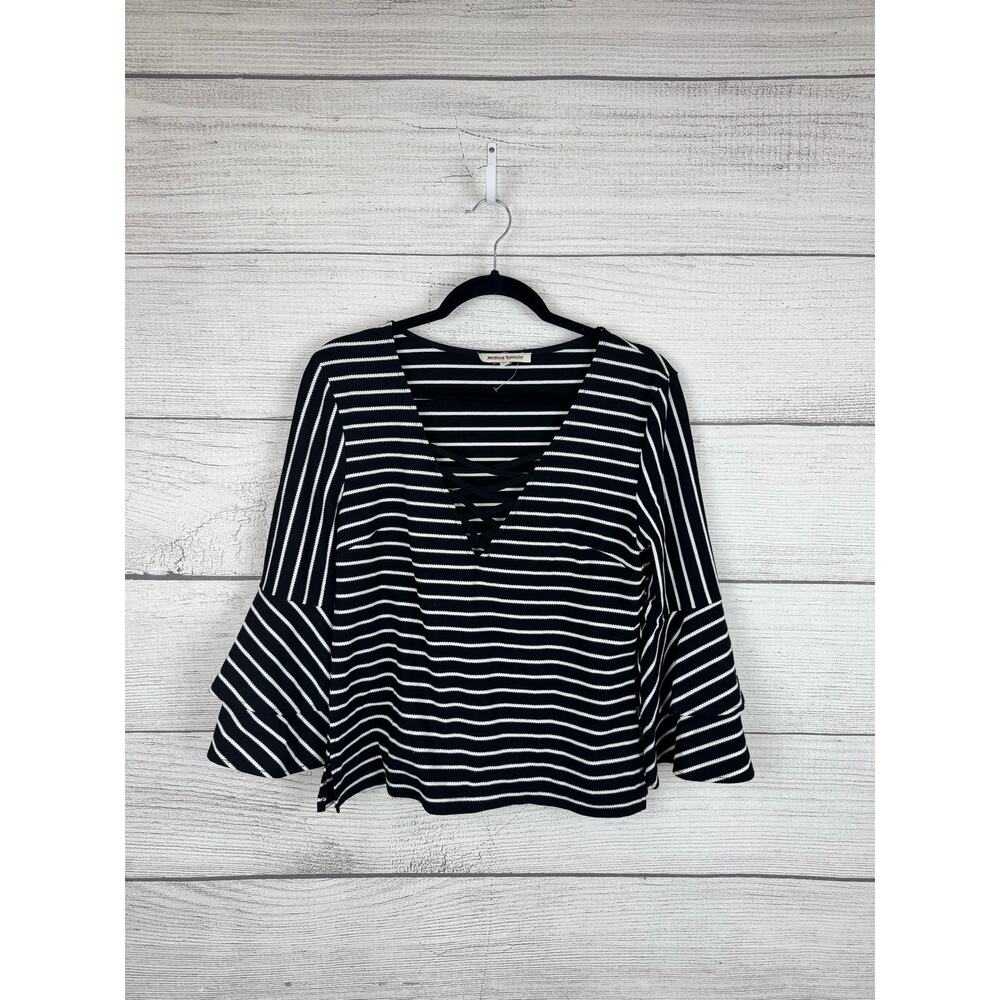 Jealous Tomato Women's Black & White Striped Bell Sleeve Top Size Large